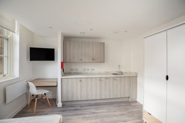 1 bed studio, Park Street, City Centre, Bristol, BS15JG - Image 3