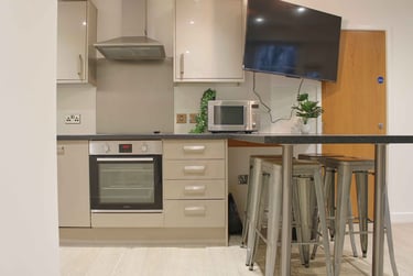 6 bed flat, Cumberland Street, Kingsdown, Bristol, BS28NL - Image 2