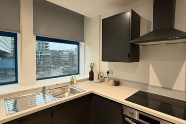 2 bed flat, All Saints Business Centre, City Centre, Newcastle, NE12ET - Image 3