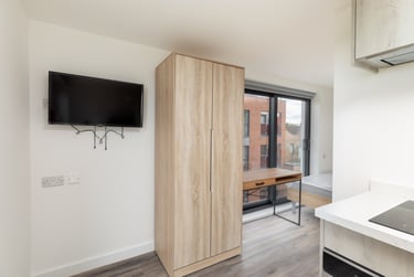 1 bed studio, Paintworks, Arno's Vale, Bristol, BS43ER - Image 4