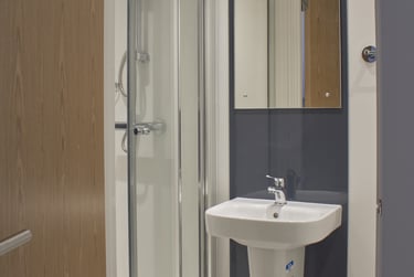 2 bed flat, Corn Street, City Centre, Bristol, BS11HT - Image 5