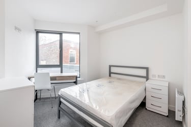 1 bed studio, West Street, Easton, Bristol, BS20GY - Image 3
