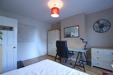 5 bed house, Burgess rd, Swaythling, Southampton, SO163BE - Image 3