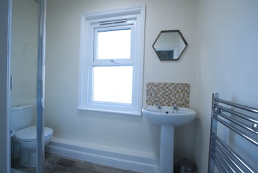 5 bed house, Burgess rd, Swaythling, Southampton, SO163BE - Image 14