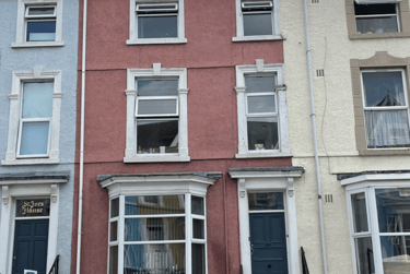 2 bed flat, Bryn Road, Brynmill, Swansea, SA20AR - Image 1
