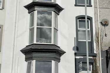 2 bed flat, Bryn Road, Brynmill, Swansea, SA20AT - Image 1