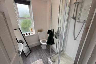 5 bed flat, Bryn Road, Brynmill, Swansea, SA20AR - Image 2