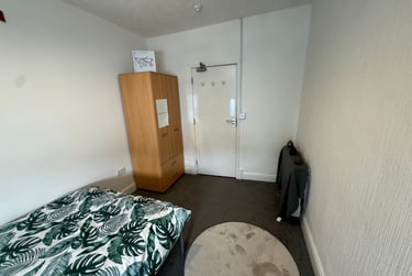 5 bed flat, Bryn Road, Brynmill, Swansea, SA20AR - Image 11