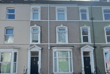 8 bed house, Bryn Road, Brynmill, Swansea, SA20AP - Image 1