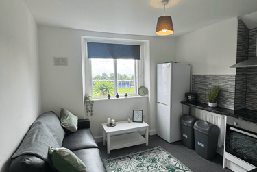 3 bed flat, Bryn Road, Brynmill, Swansea, SA20AR - Image 6