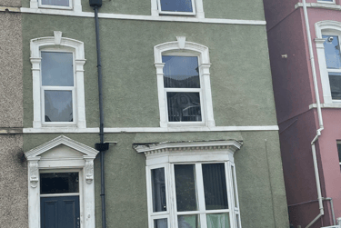 2 bed flat, Bryn Road, Brynmill, Swansea, SA20AP - Image 1