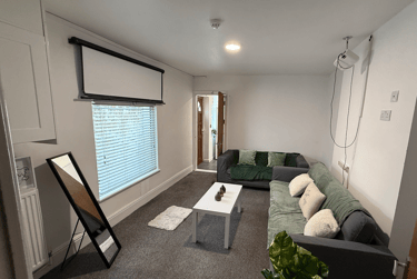 4 bed house, Gwydr Crescent, Uplands, Swansea, SA20AD - Image 2