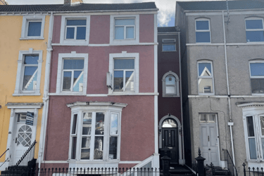 1 bed flat, Bryn Road, Brynmill, Swansea, SA20AR - Image 1