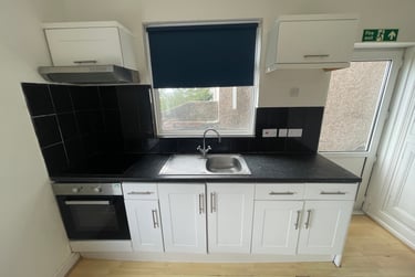 4 bed flat, St Albans Road, Brynmill, Swansea, SA20BP - Image 3