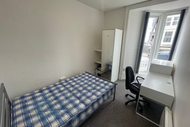 2 bed flat, Bryn Road, Brynmill, Swansea, SA20AR - Image 9