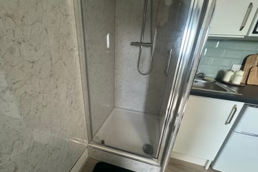 1 bed studio, St Helens Road, Mount Pleasant, Swansea, SA14DQ - Image 7