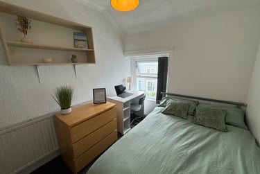 7 bed house, Bryn Road, Brynmill, Swansea, SA20AR - Image 3