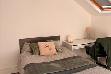 1 bed studio, Bryn Road, Brynmill, Swansea, SA20AR - Image 12