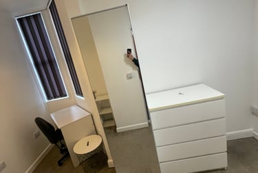 3 bed flat, Bryn Road, Brynmill, Swansea, SA20AP - Image 11