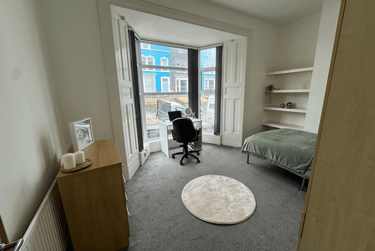 3 bed flat, Bryn Road, Brynmill, Swansea, SA20AR - Image 12