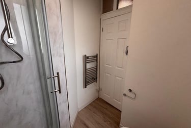 1 bed flat, Bryn Road, Brynmill, Swansea, SA20AR - Image 13