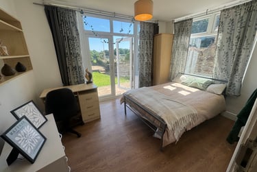 3 bed flat, Bryn Road, Brynmill, Swansea, SA20AR - Image 9