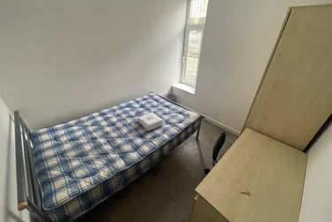 3 bed flat, Bryn Road, Brynmill, Swansea, SA20AP - Image 14