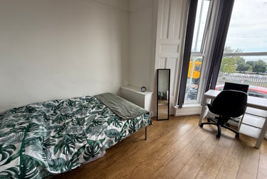 2 bed flat, Bryn Road, Brynmill, Swansea, SA20AT - Image 14