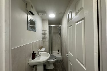 2 bed flat, Bryn Road, Brynmill, Swansea, SA20AR - Image 4