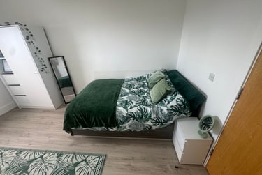 2 bed flat, St Helens Road, Mount Pleasant, Swansea, SA14DQ - Image 11