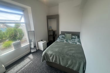 3 bed flat, Malvern Terrace, Brynmill, Swansea, SA20BE - Image 5