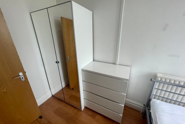 2 bed flat, Bryn Road, Brynmill, Swansea, SA20AT - Image 5