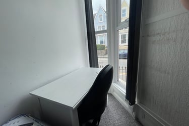 3 bed flat, Bryn Road, Brynmill, Swansea, SA20AR - Image 11