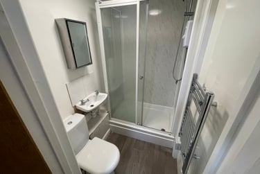 2 bed flat, Bryn Road, Brynmill, Swansea, SA20AR - Image 7