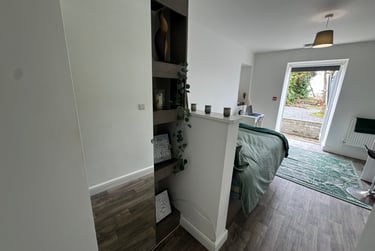 1 bed flat, Bryn Road, Brynmill, Swansea, SA20AR - Image 6