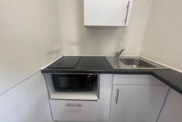 1 bed studio, Finsbury Terrace, Brynmill, Swansea, SA20AH - Image 6