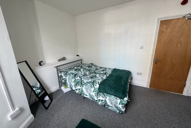 2 bed flat, Bryn Road, Brynmill, Swansea, SA20AR - Image 6
