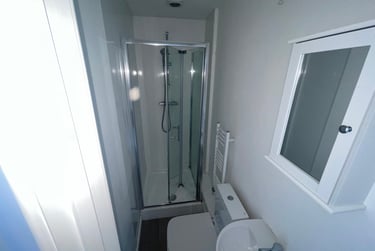 2 bed flat, St Albans Road, Brynmill, Swansea, SA20BP - Image 6