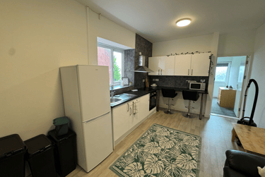 3 bed flat, Bryn Road, Brynmill, Swansea, SA20AR - Image 7
