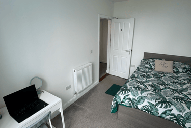 3 bed flat, Bryn Road, Brynmill, Swansea, SA20AR - Image 11