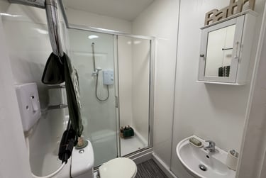 2 bed flat, Bryn Road, Brynmill, Swansea, SA20AP - Image 8