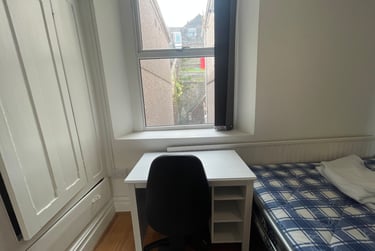 2 bed flat, Bryn Road, Brynmill, Swansea, SA20AT - Image 8