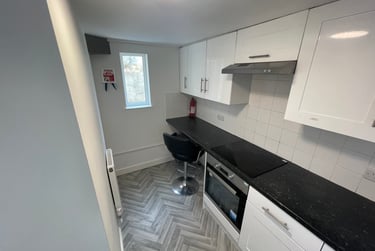 1 bed flat, Malvern Terrace, Brynmill, Swansea, SA20BE - Image 9