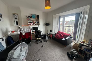 2 bed flat, King Edwards Road, Brynmill, Swansea, SA14LU - Image 9