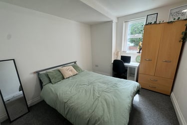 2 bed flat, Bryn Road, Brynmill, Swansea, SA20AR - Image 9