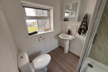 3 bed flat, Bryn Road, Brynmill, Swansea, SA20AR - Image 6