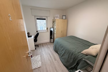 2 bed flat, St Helens Road, Mount Pleasant, Swansea, SA14DQ - Image 8