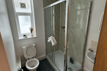 1 bed house, Gwydr Crescent, Uplands, Swansea, SA20AD - Image 9