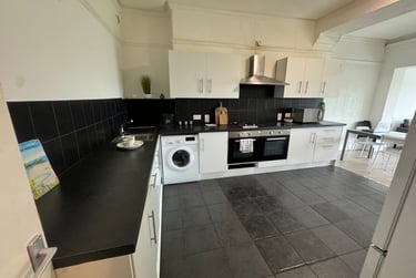 7 bed house, Bryn Road, Brynmill, Swansea, SA20AR - Image 11