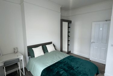 3 bed flat, Bryn Road, Brynmill, Swansea, SA20AR - Image 15